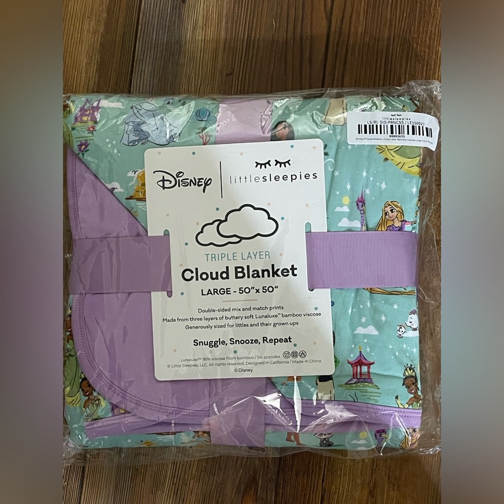 Disney Princess little sleepies cloud blanket